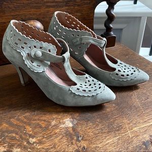 Anthropologie lucky penny scalloped suede heels